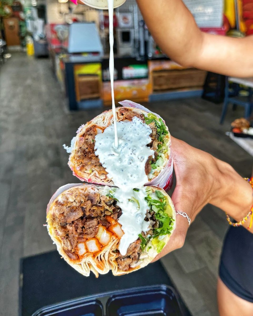 Ara's Shawarma - Vanowen